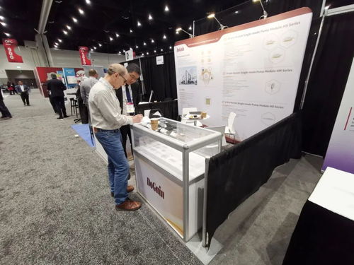 度亙核芯閃耀OFC 2024 引領(lǐng)通信產(chǎn)業(yè)變革，點(diǎn)亮未來(lái)光網(wǎng)絡(luò)